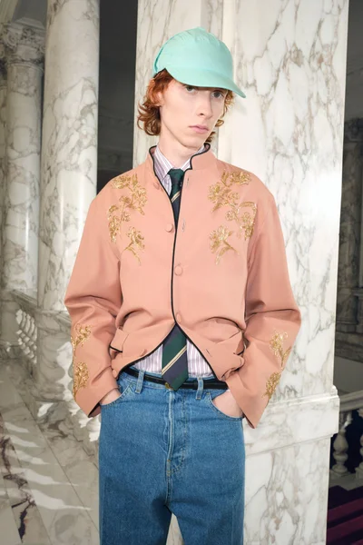 Look 51